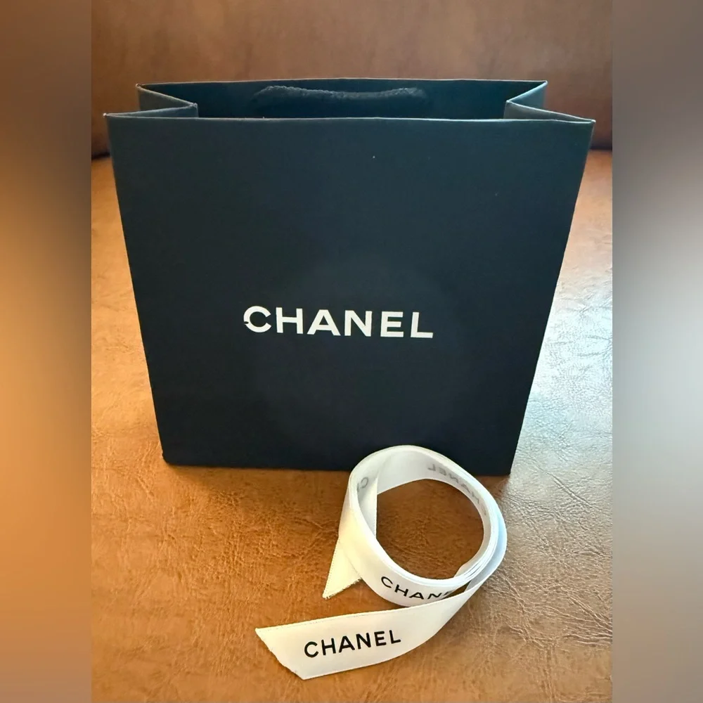 Chanel Crystal CC Flower Charm Pendant w/16” Gold Plated Necklace & Packaging - Picture 13 of 14